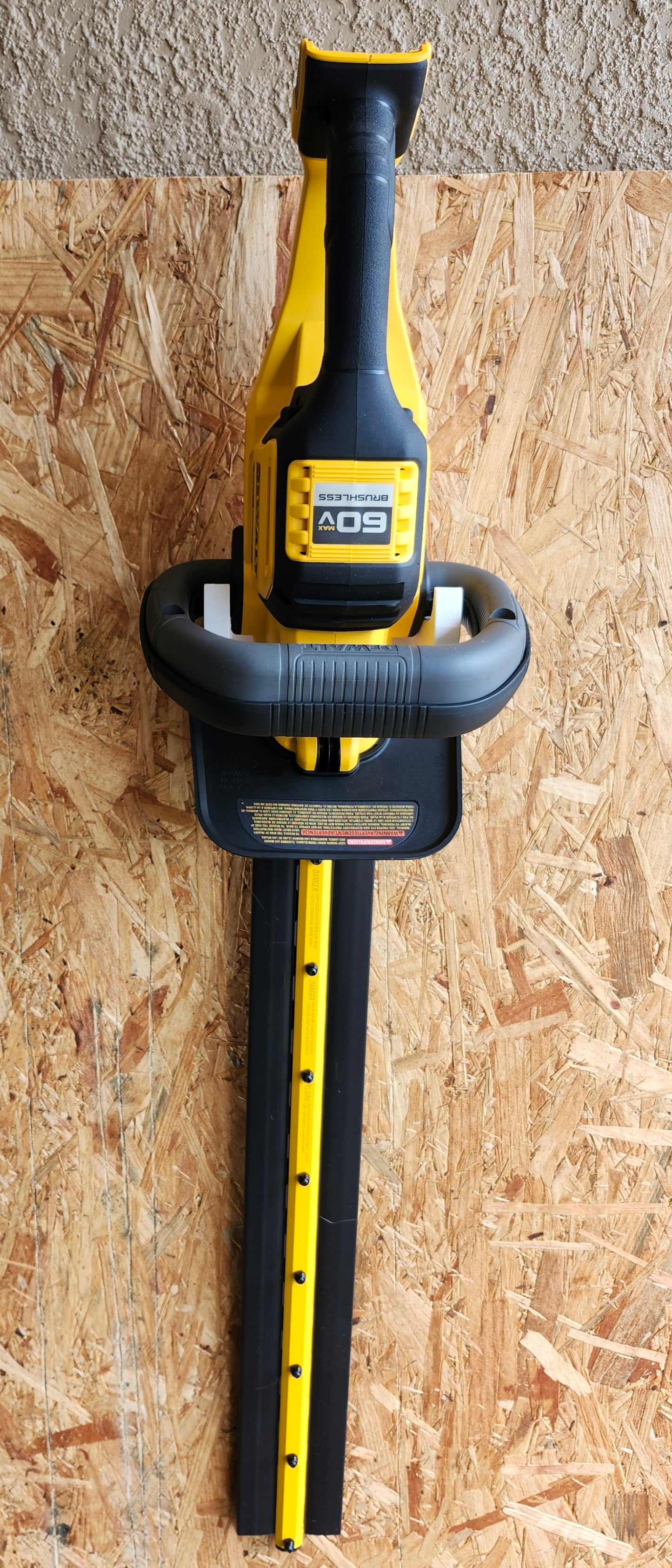 Dewalt (DCHT870) Hedge Trimmer Mount