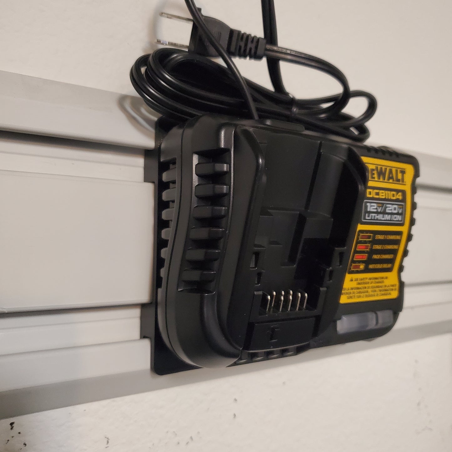 Dewalt 20v Battery Charger to Gladiator Geartrack Mount