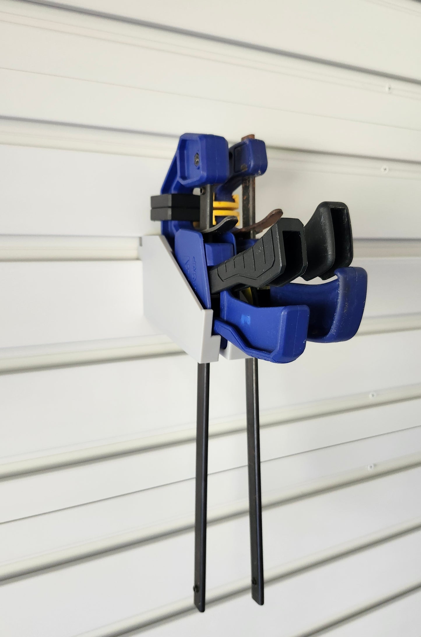Irwing Clamp Holder for Gladiator Geartrack
