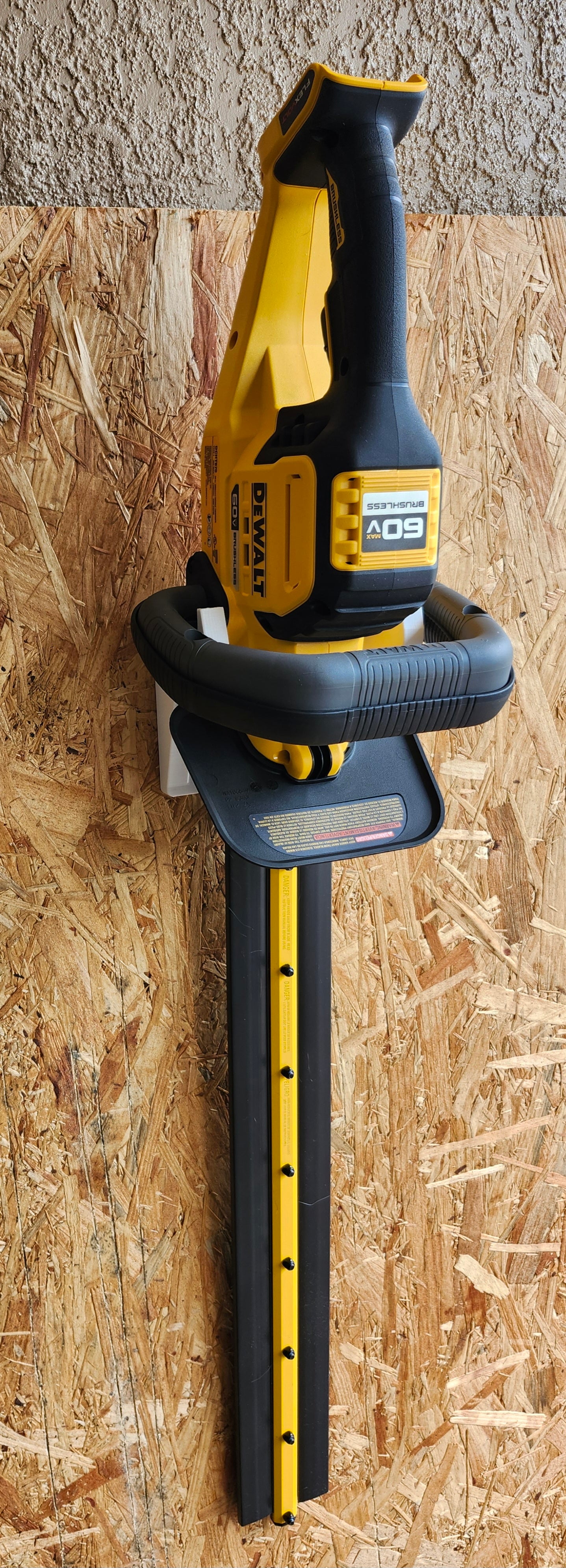 Dewalt (DCHT870) Hedge Trimmer Mount