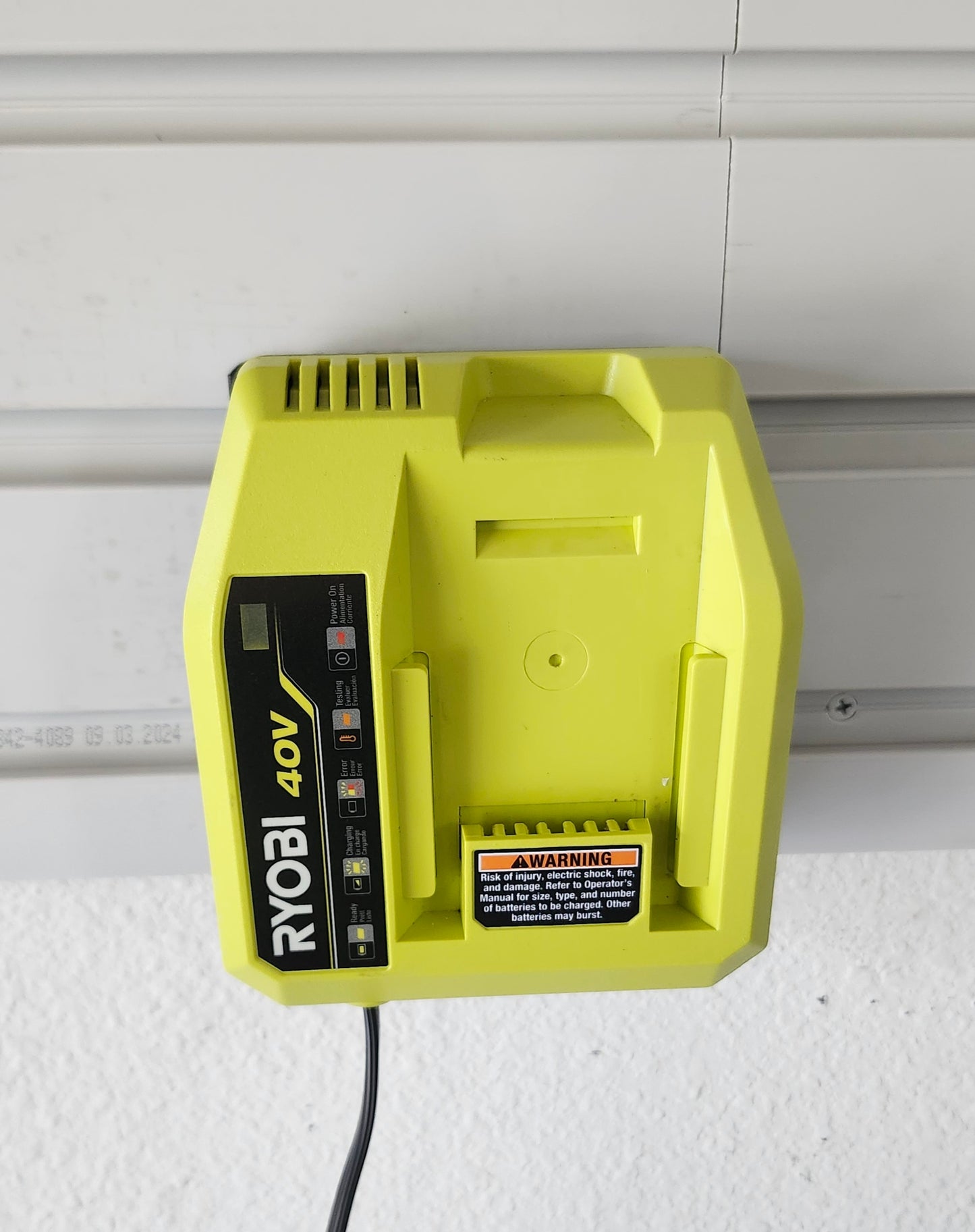 Ryobi 40v Battery Charger (OP408) to Gladiator Geartrack Mount